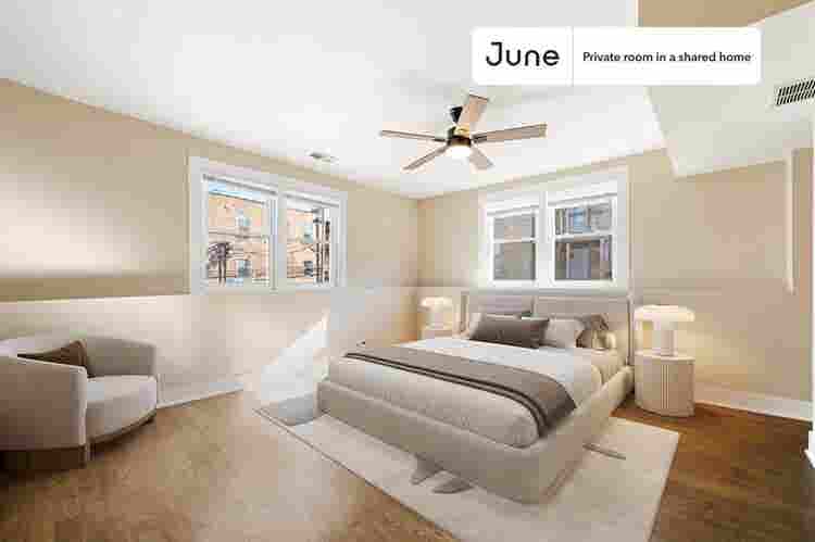 4 BR in Chicago