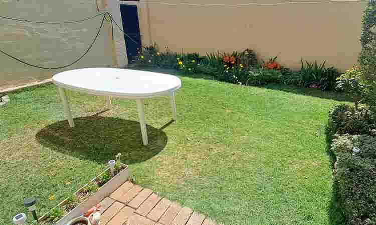 Main bedroom - Windsor East, Joburg
