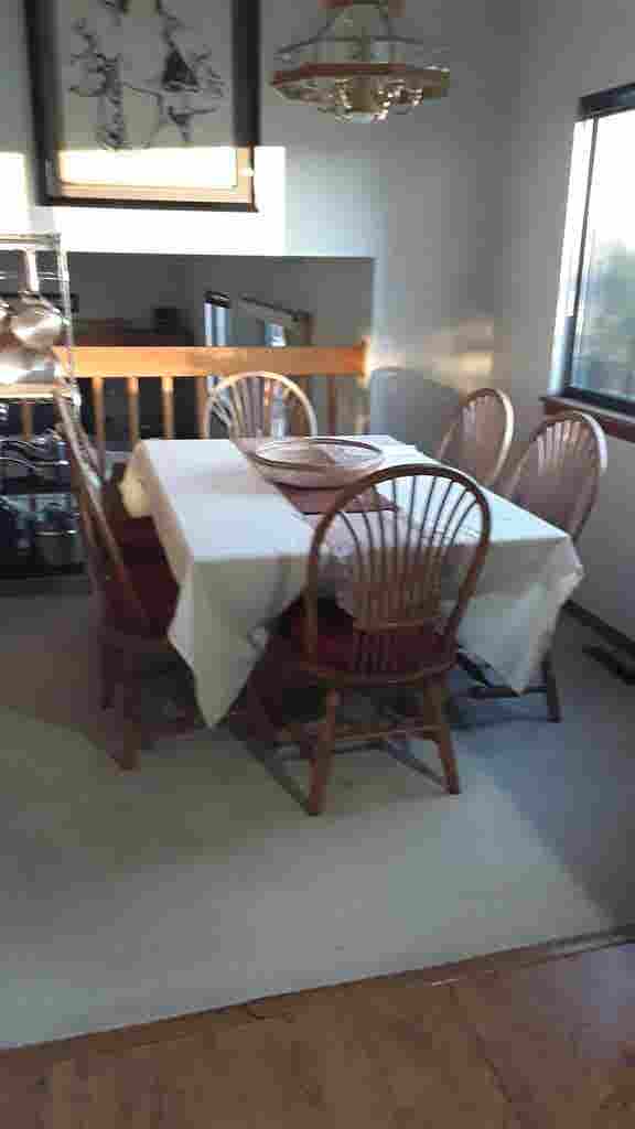 FURNISHED BEDROOM NOW AVAILABLE