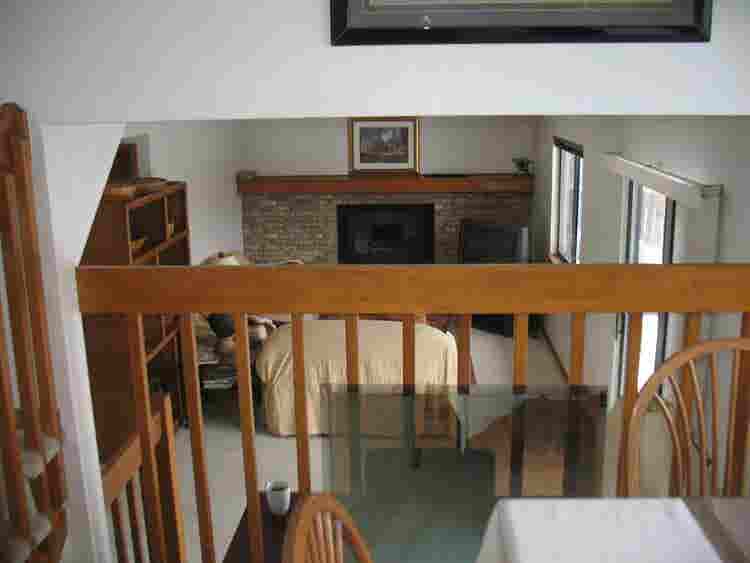 FURNISHED BEDROOM NOW AVAILABLE