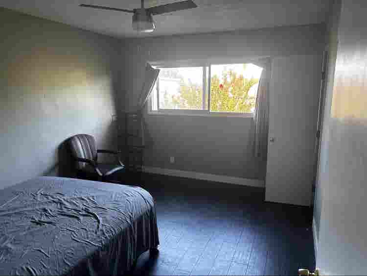 Nice room - Write "Nick" please:)