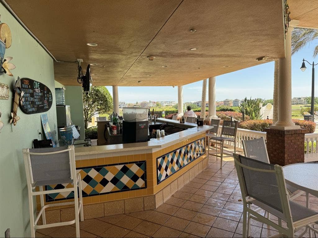 Room for rent-Semi Roommate