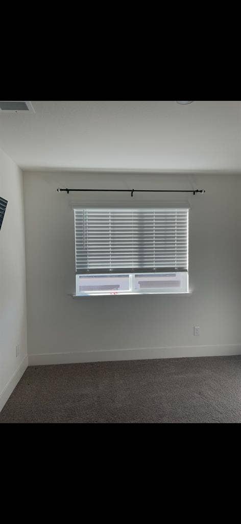 Room for rent near campus!