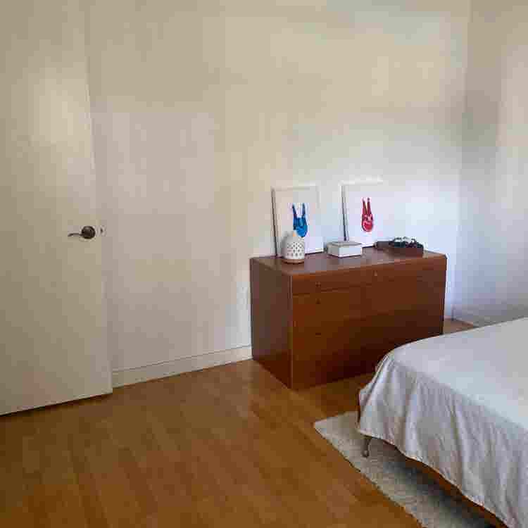 Furnished Room, bathroom & parking