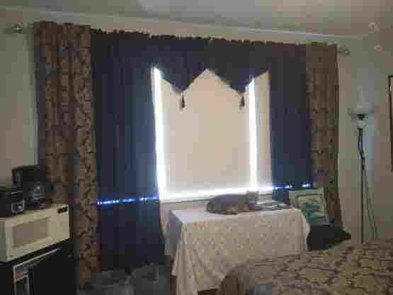 Large Room in  Bath Condo