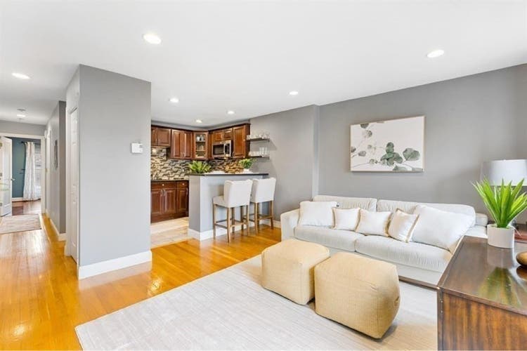Room for short term lease only