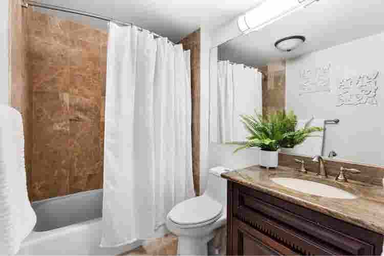 Room for short term lease only