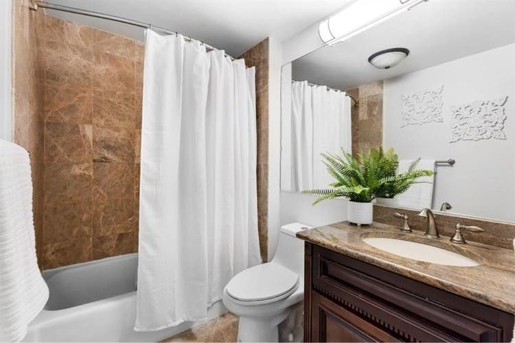 Room for short term lease only