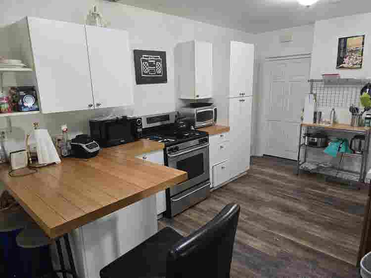 Room in 4 bedroom house