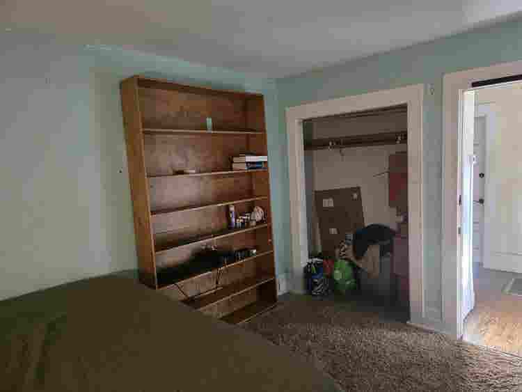 Room in 4 bedroom house