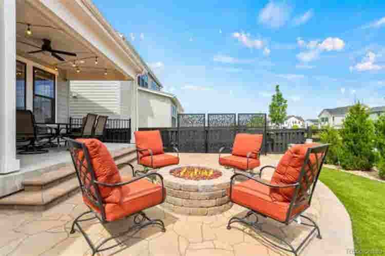 Beautiful 4BR 
at Solstice