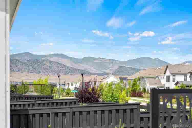 Beautiful 4BR 
at Solstice