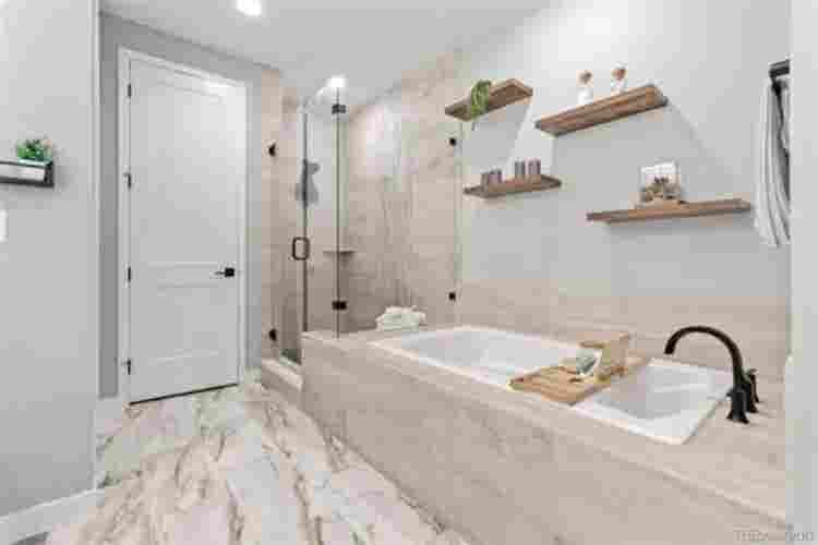 Beautiful 4BR 
at Solstice