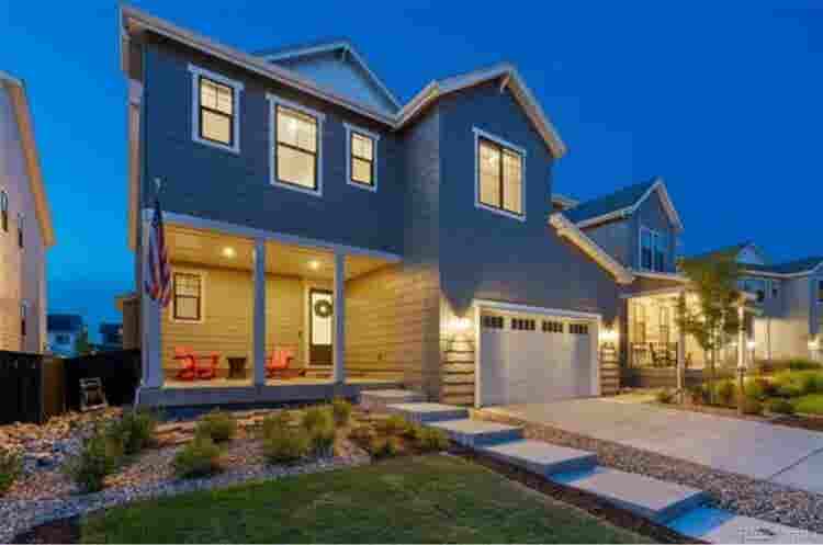 Beautiful 4BR 
at Solstice