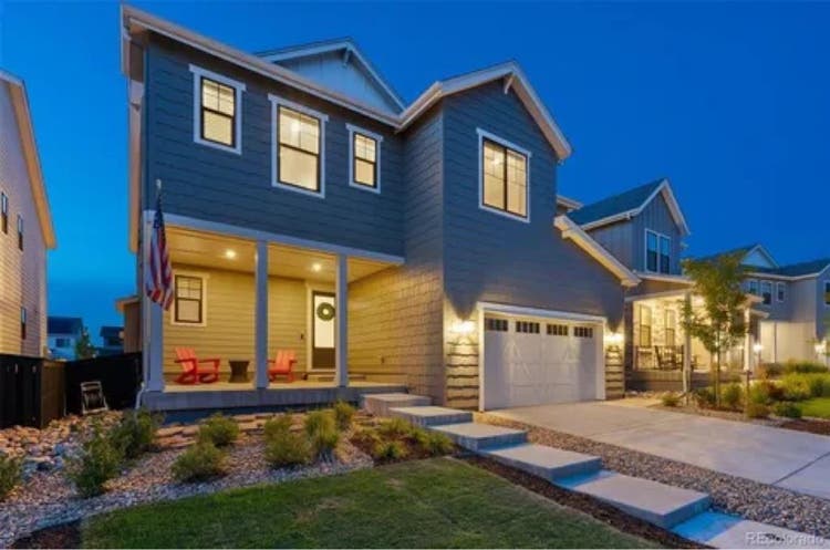 Beautiful 4BR 
at Solstice