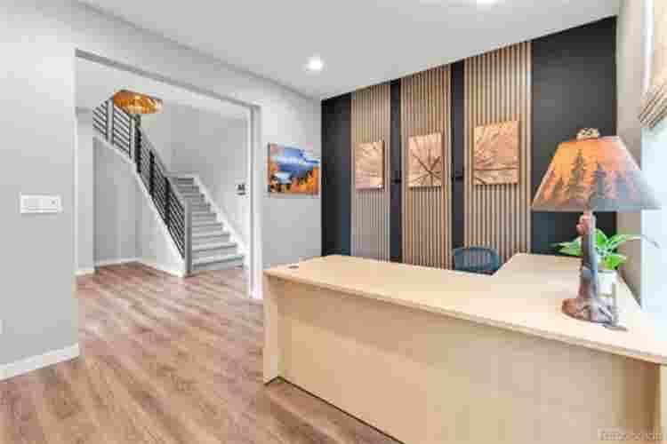 Beautiful 4BR 
at Solstice