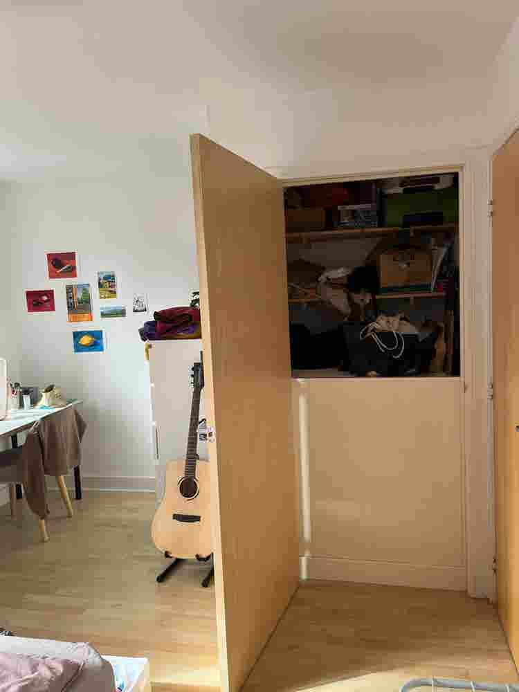 Spacious double room in 2-bed house