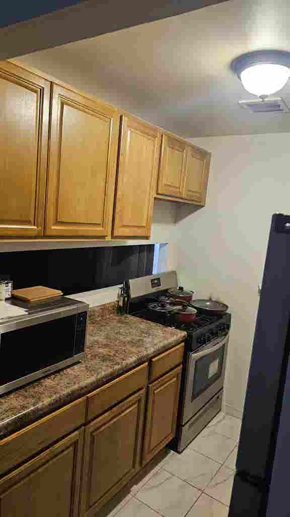 Large Room for Rent