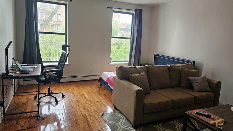 Large Room for Rent