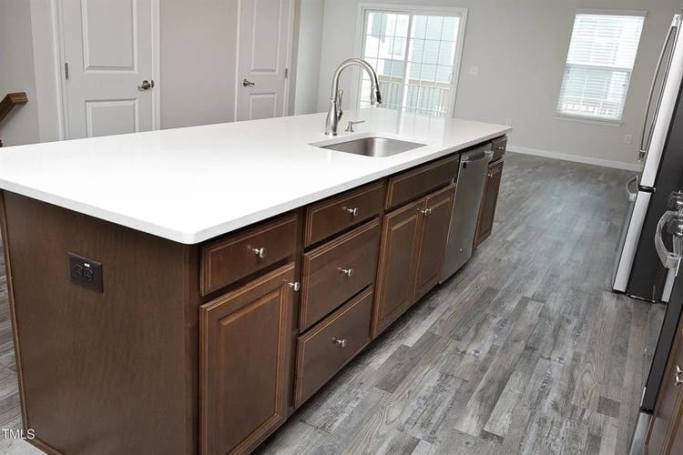 4 BR in Durham