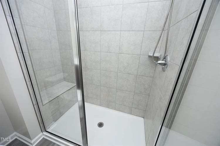 4 BR in Durham