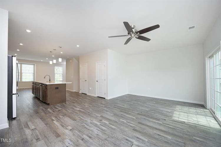 4 BR in Durham