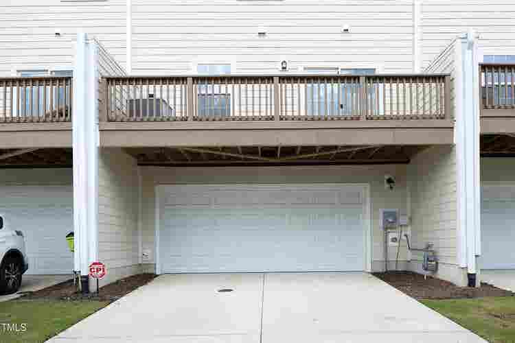 4 BR in Durham