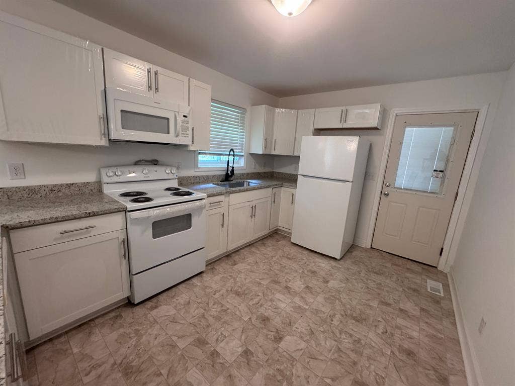 5 BR in Durham