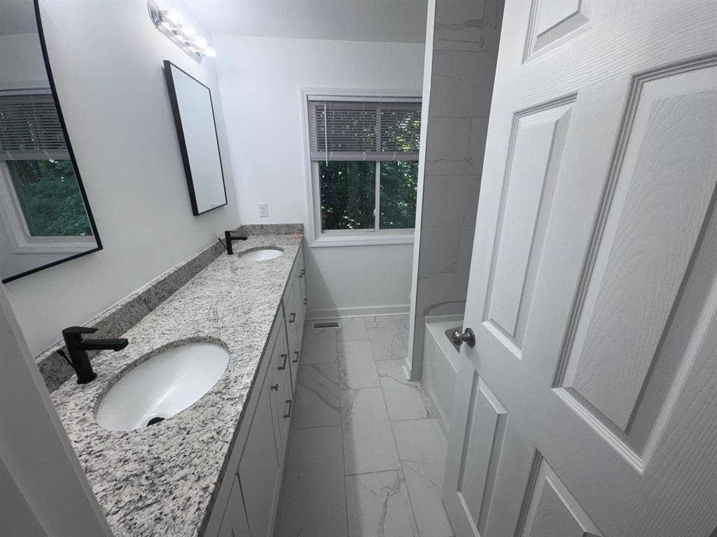 5 BR in Durham