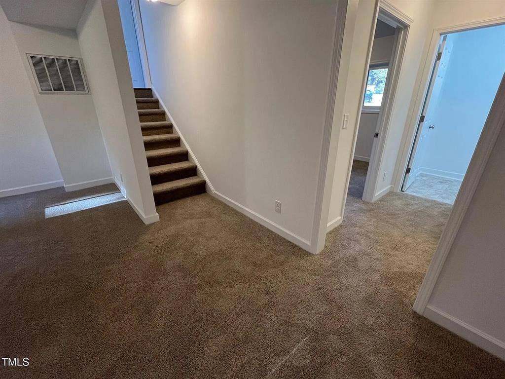 5 BR in Durham