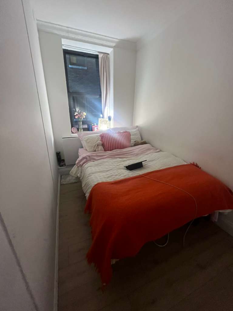 ✨Hottest Deal Room - Midtown South✨