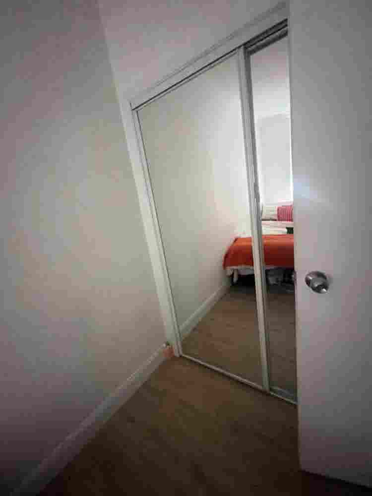 ✨Hottest Deal Room - Midtown South✨