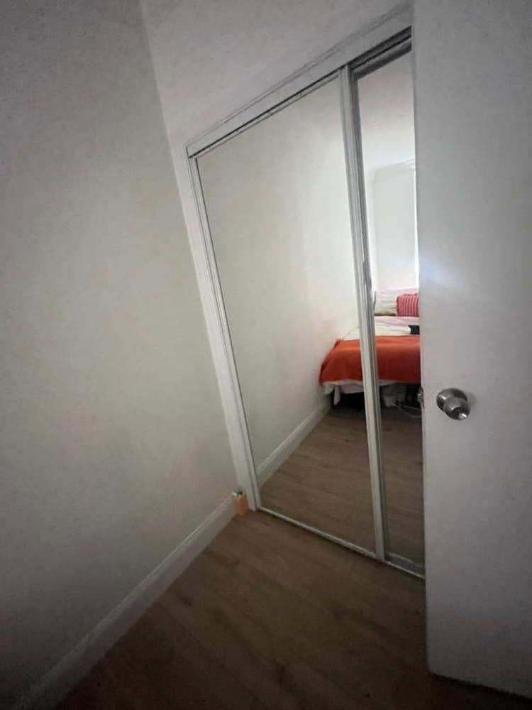 ✨Hottest Deal Room - Midtown South✨