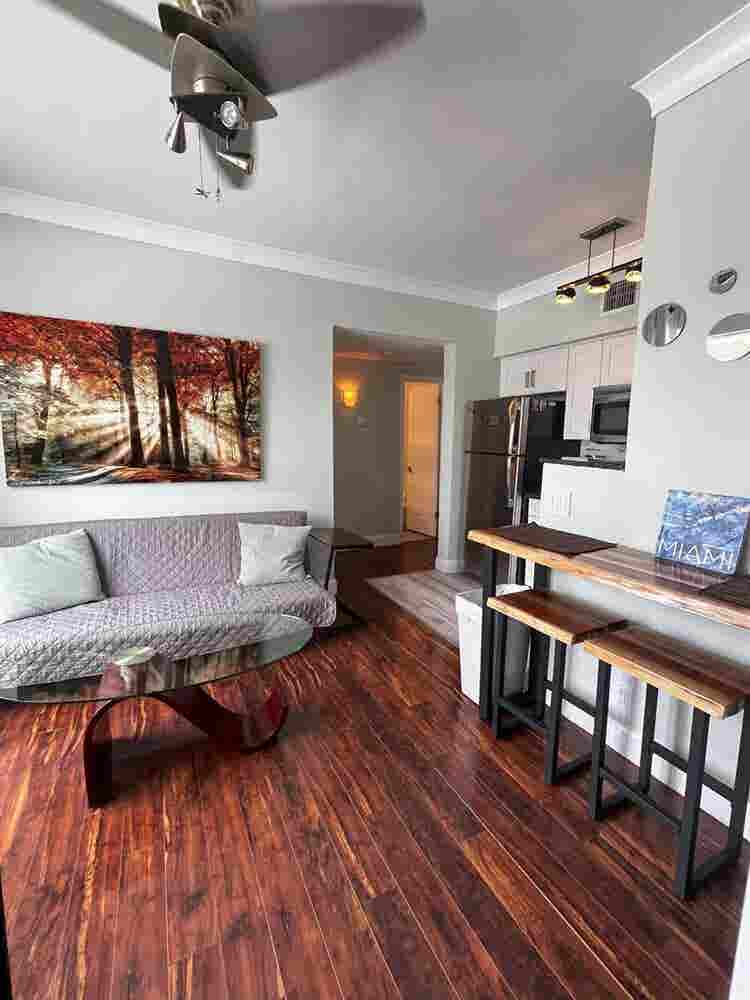 SoBe  - Rent includes EVERYTHING