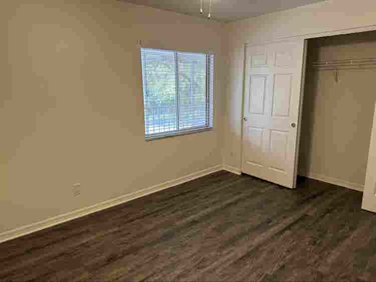 ROOMMATE NEEDED!! Private bat