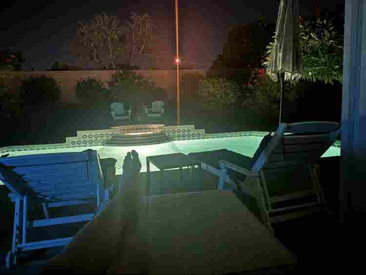 Pool house with Private Room
