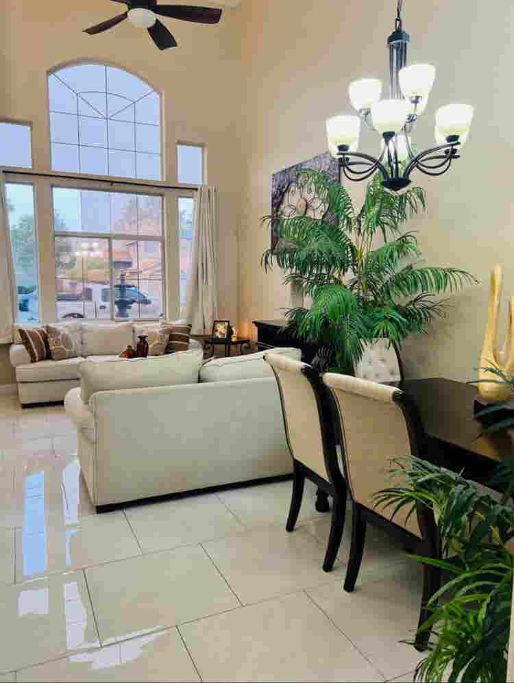 Room available in family house