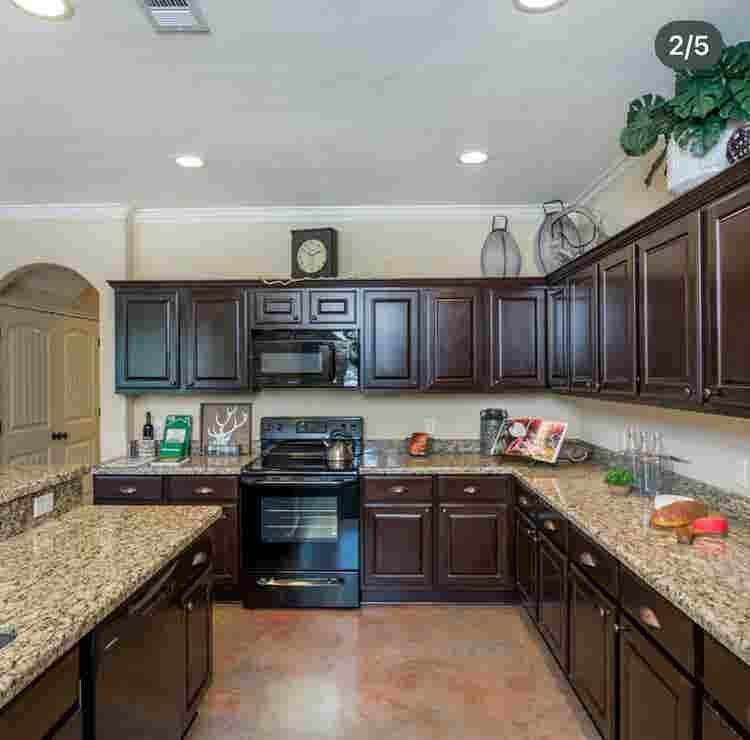 Sublease needed