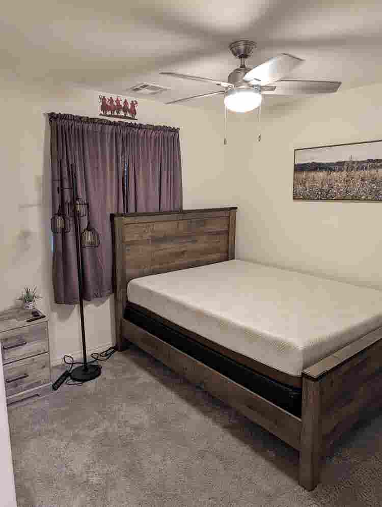 Rooms available-beautiful new house