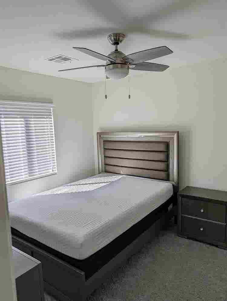 Rooms available-beautiful new house