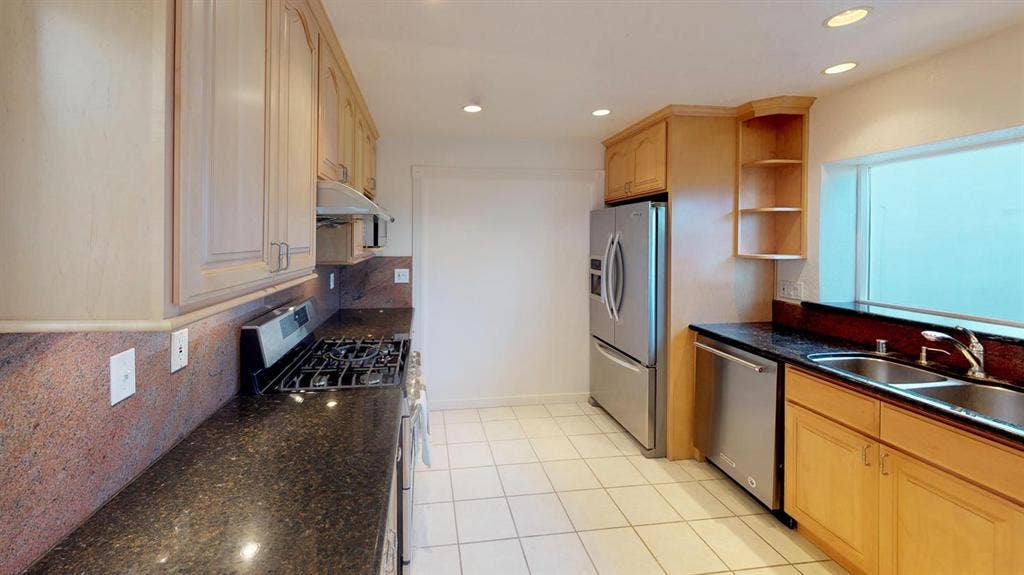 1 BR in Foster City