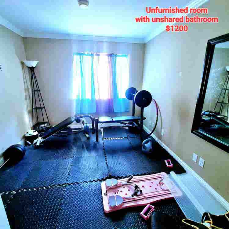 Rooms for Rent in a lovely House