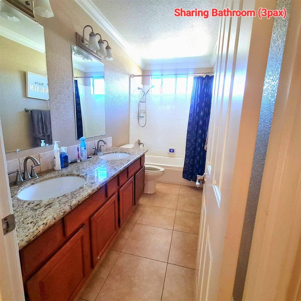 Rooms for Rent in a lovely House