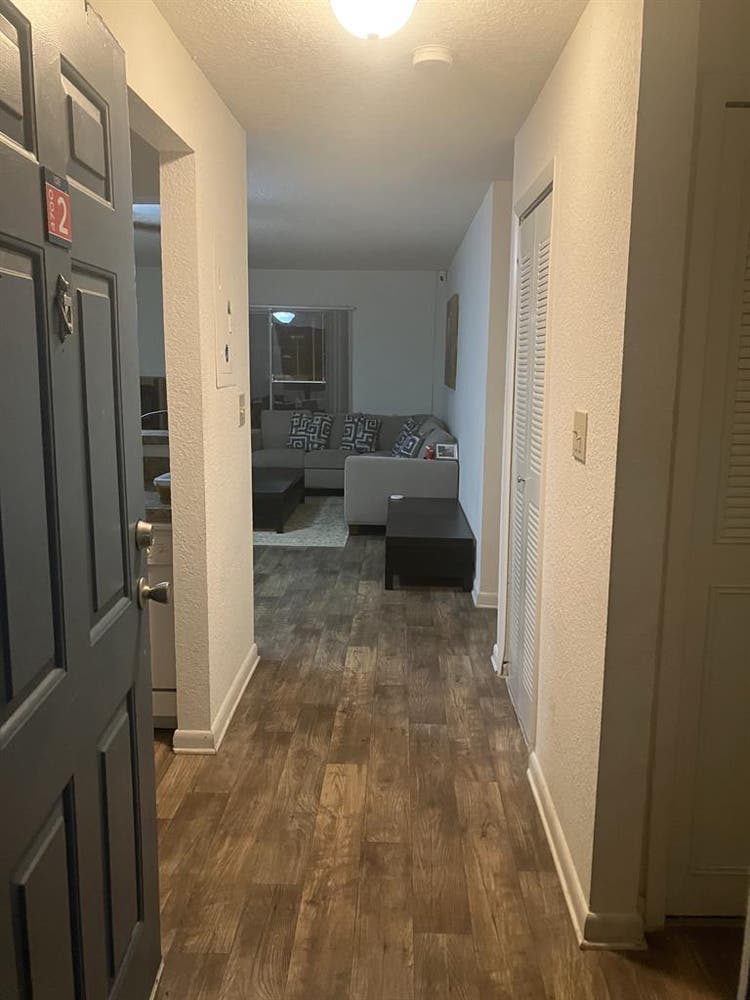 🏡 Bedroom in rent