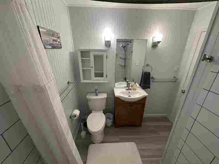 Roommate Wanted–Private Room/Bath