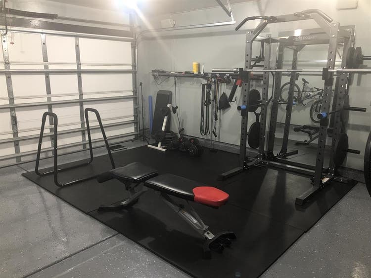 Large Furnished Room Avail (Nov 1)