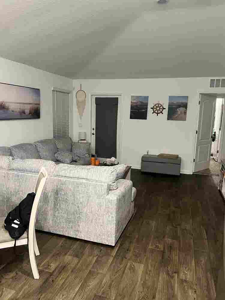 I am renting out a room to a female