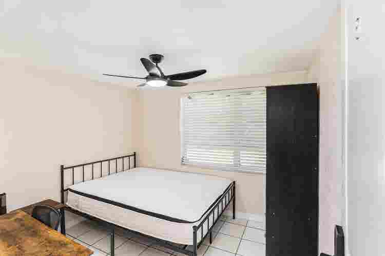 6 BR in Port Richey