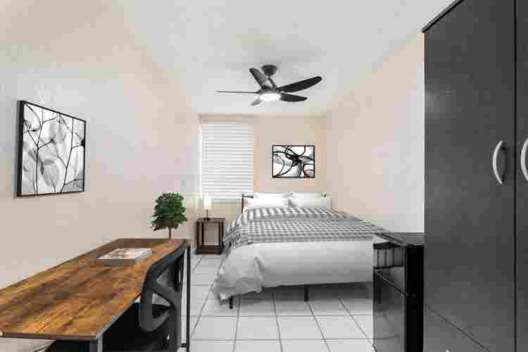 6 BR in Port Richey