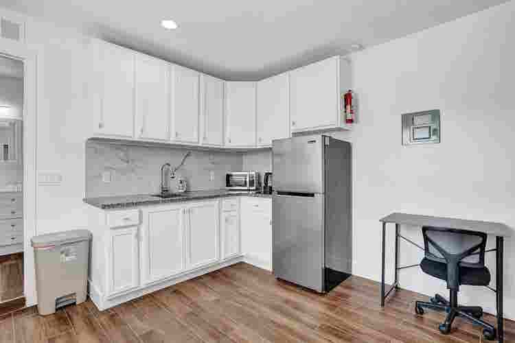 4 BR in Port St. Lucie